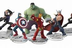 AVENGERS HERO MODEL 5 SET